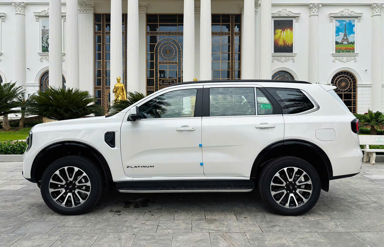 Everest Platinum 4x2 Trắng