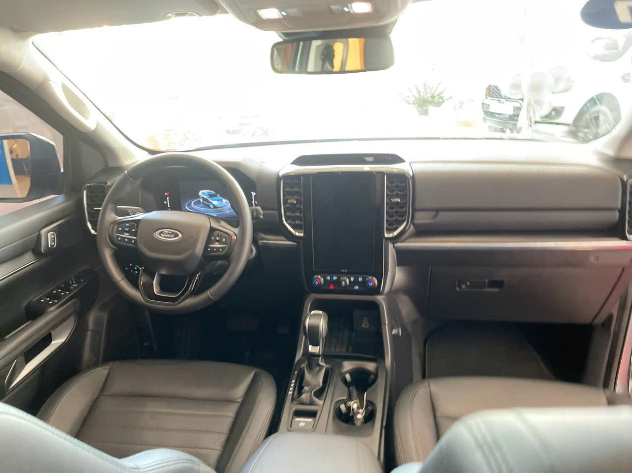 Nội Thất Everest Sport Special Edition